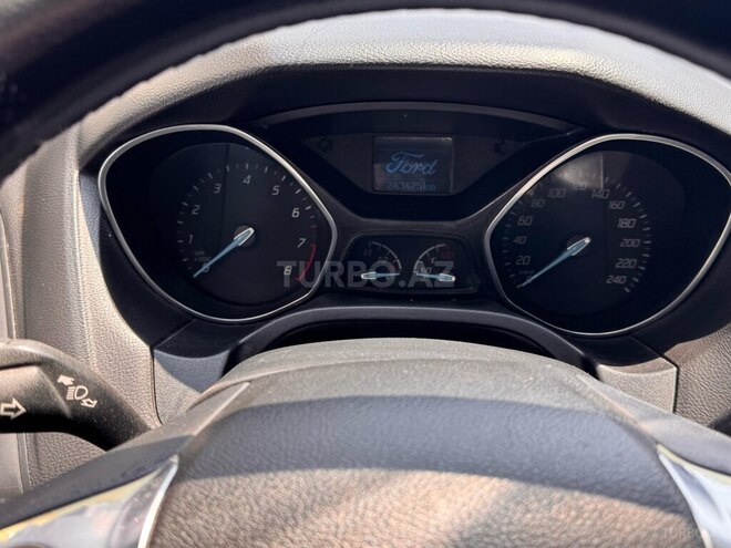 Ford Focus 2013, 243,425 km - 2.0 л - Bakı