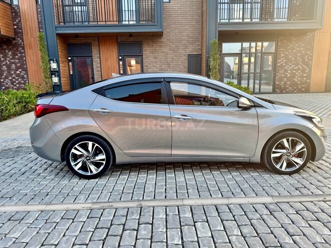 Hyundai Avante 2014, 250,000 km - 1.6 l - Bakı