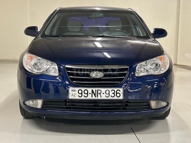Hyundai Elantra 2009, 174,000 km - 2.0 л - Gəncə