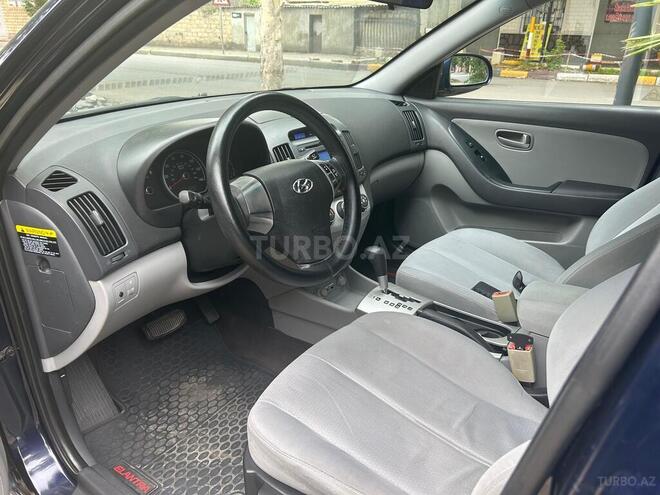 Hyundai Elantra 2009, 174,000 km - 2.0 л - Gəncə