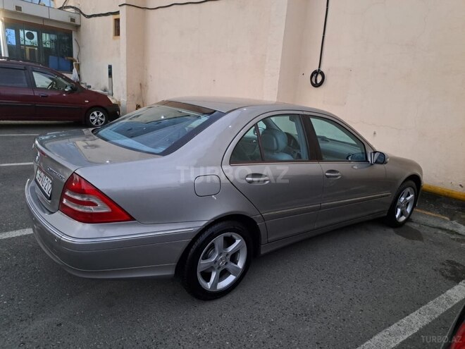 Mercedes C 200 2006, 215,000 km - 1.8 л - Bakı