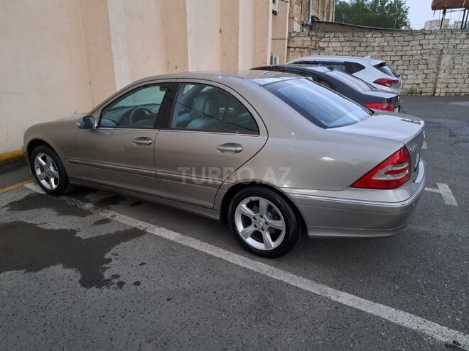 Mercedes C 200 2006, 215,000 km - 1.8 л - Bakı