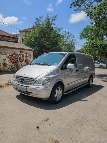 Mercedes Vito 111 2010, 310,000 km - 2.2 l - Bakı