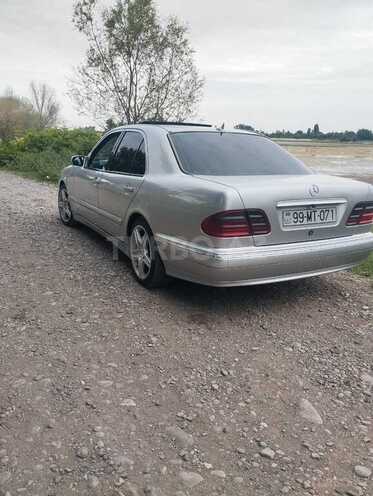 Mercedes E 280 2000, 428,037 km - 2.8 l - Bərdə