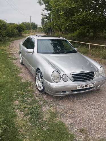 Mercedes E 280 2000, 428,037 km - 2.8 l - Bərdə