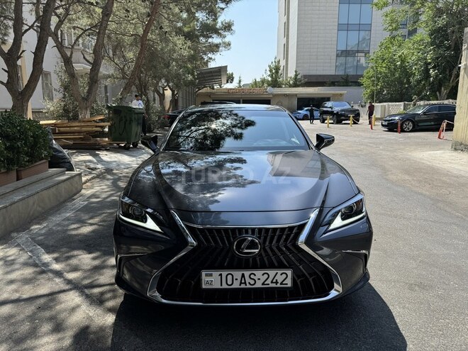 Lexus ES 300h 2023, 38,000 km - 2.5 l - Bakı