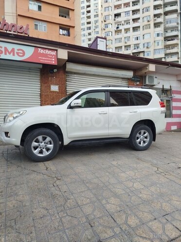 Toyota Land Cruiser Prado 2013, 190,000 km - 2.7 l - Bakı
