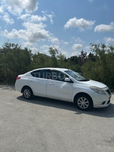 Nissan Sunny 2012, 425,000 km - 1.6 l - Bakı