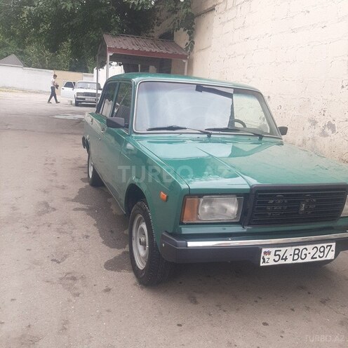 LADA (VAZ) 2107 2005, 40,000 km - 1.6 l - Yevlax