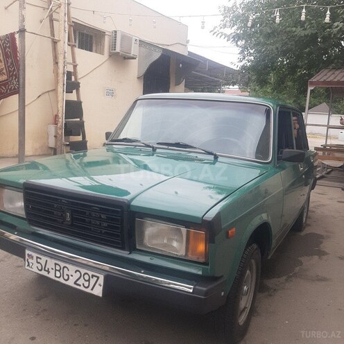 LADA (VAZ) 2107 2005, 40,000 km - 1.6 l - Yevlax