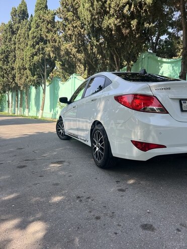 Hyundai Accent 2014, 293,740 km - 1.6 l - Bakı