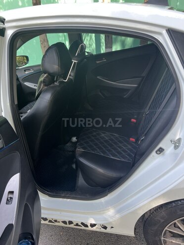 Hyundai Accent 2014, 293,740 km - 1.6 l - Bakı