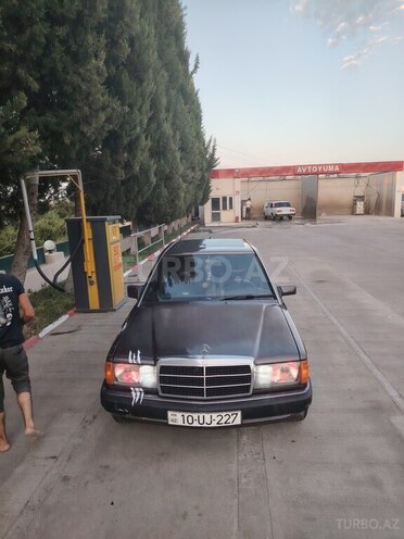 Mercedes 190 1991, 700,000 km - 2.0 л - Bərdə