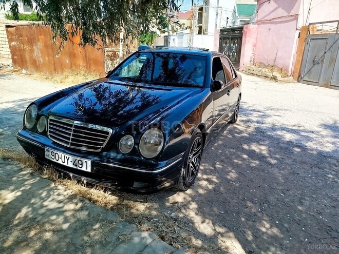 Mercedes E 320 2000, 299,900 km - 3.2 l - Bakı