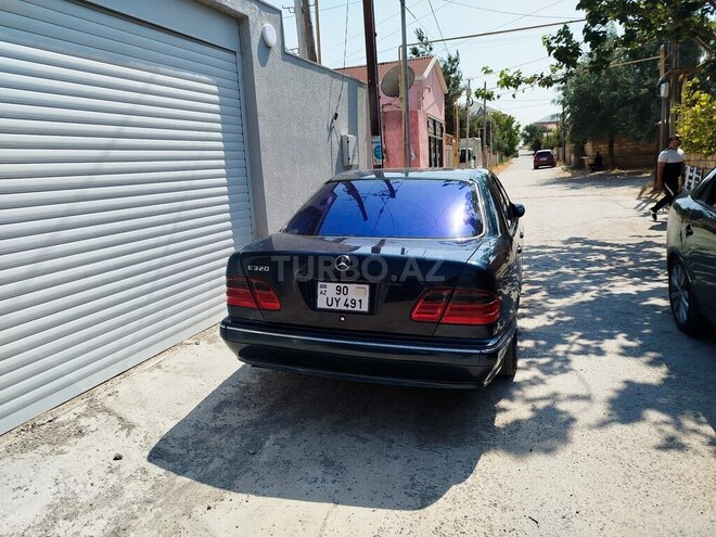 Mercedes E 320 2000, 299,900 km - 3.2 l - Bakı