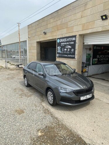 Skoda Rapid 2021, 38,000 km - 1.6 l - Bakı
