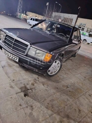 Mercedes 190 1991, 700,000 km - 2.0 л - Bərdə