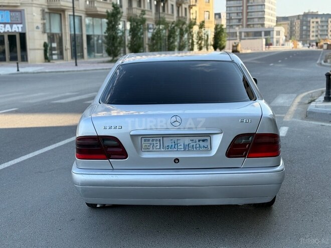 Mercedes E 220 d 1999, 450,000 km - 2.2 л - Bakı