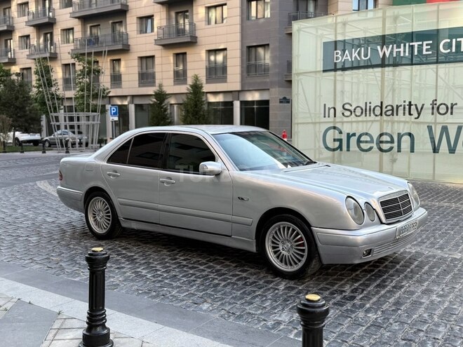 Mercedes E 220 d 1999, 450,000 km - 2.2 л - Bakı