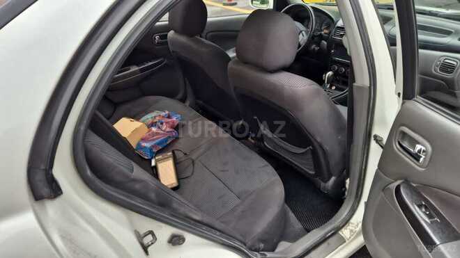 Nissan Sunny 2012, 331,000 km - 1.6 л - Qəbələ
