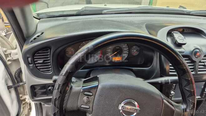 Nissan Sunny 2012, 331,000 km - 1.6 л - Qəbələ