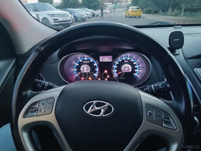 Hyundai ix35 2013, 125,000 km - 2.0 l - Ağcabədi
