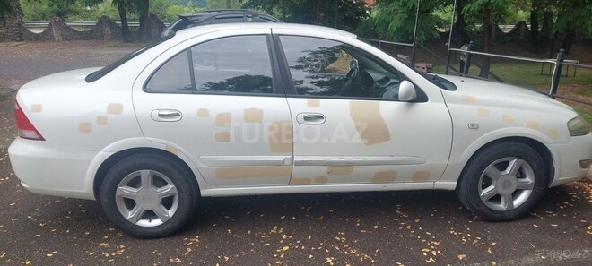 Nissan Sunny 2012, 331,000 km - 1.6 л - Qəbələ