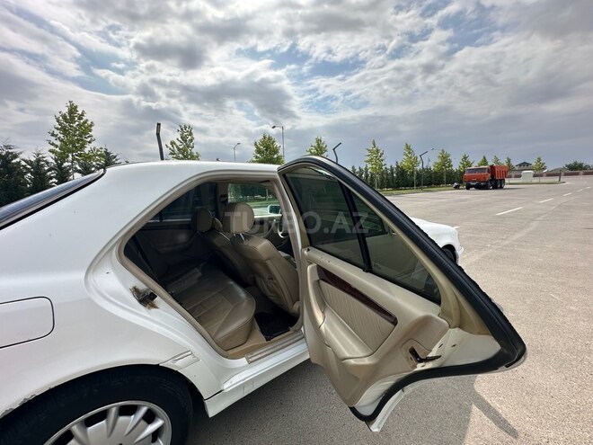 Mercedes C 230 1998, 383,000 km - 2.3 л - Salyan