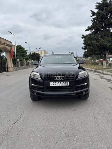 Audi Q7 2006, 265,000 km - 4.2 l - Quba