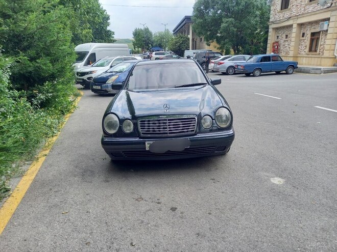Mercedes E 280 1997, 250,000 km - 2.8 l - Şəki