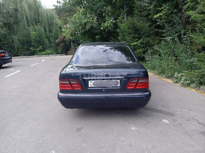 Mercedes E 280 1997, 250,000 km - 2.8 l - Şəki