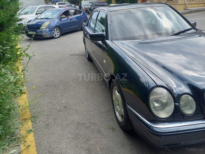 Mercedes E 280 1997, 250,000 km - 2.8 l - Şəki