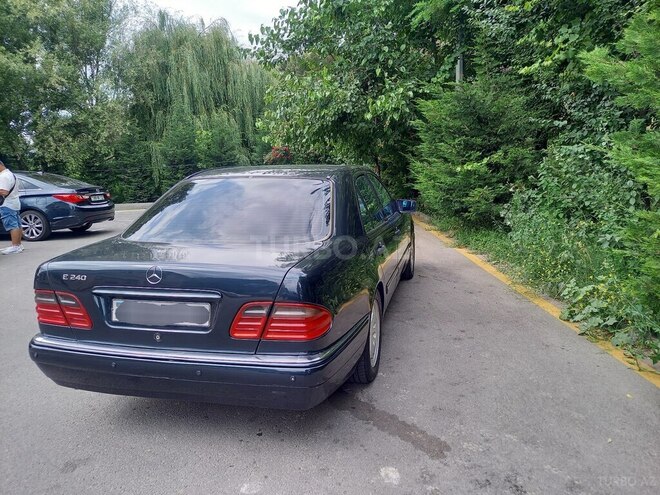 Mercedes E 280 1997, 250,000 km - 2.8 l - Şəki