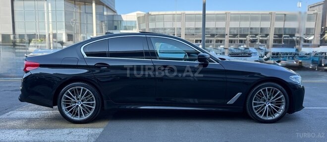 BMW 530-11