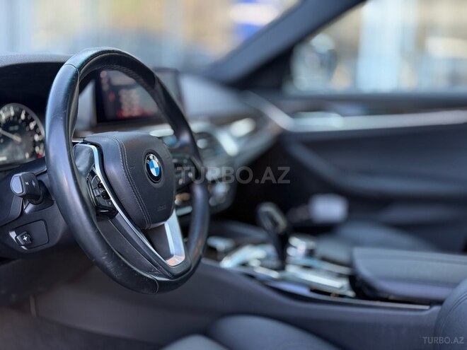 BMW 530-16