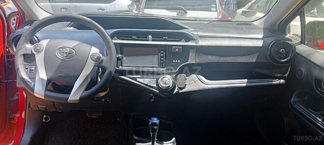 Toyota Aqua 2017, 167,000 km - 1.5 l - Bakı