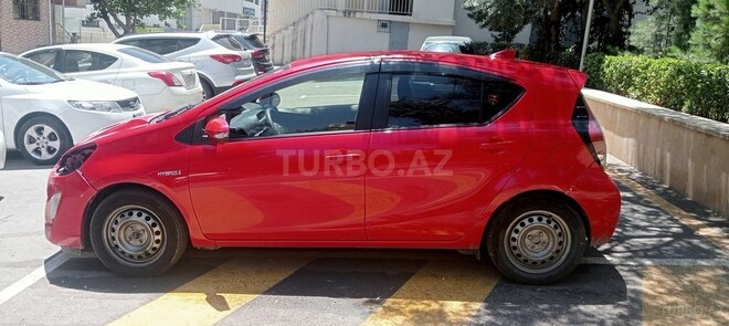 Toyota Aqua 2017, 167,000 km - 1.5 l - Bakı
