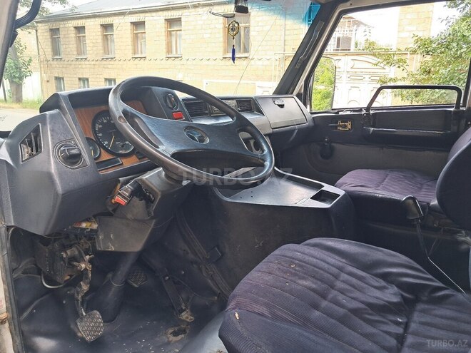 Mercedes 100 1992, 432,000 km - 2.5 л - Qazax