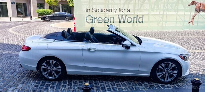 Mercedes C 300-15