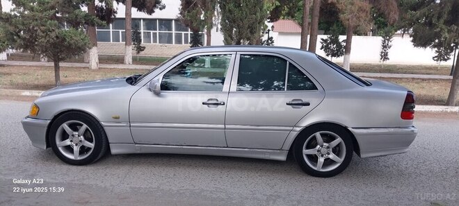 Mercedes C 200 1997, 384,888 km - 2.0 л - Salyan