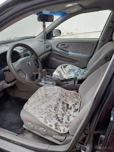 Nissan Maxima-6