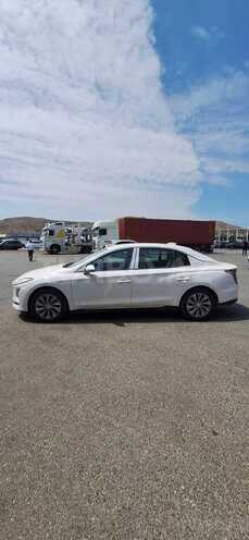 Hongqi  2025, 0 km - 0.0 л - Bakı
