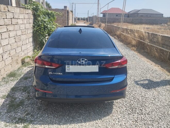 Hyundai Elantra 2017, 124,290 km - 2.0 l - Bakı
