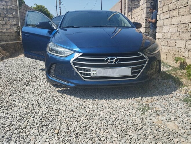 Hyundai Elantra 2017, 124,290 km - 2.0 l - Bakı