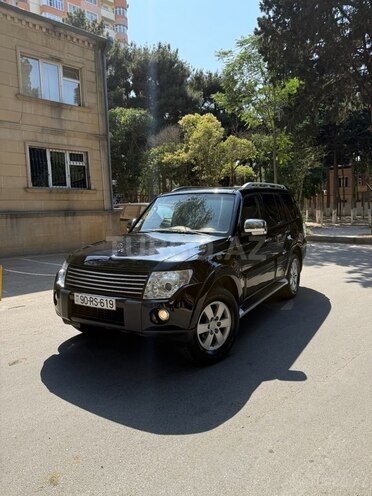 Mitsubishi Pajero 2007, 130,000 km - 3.0 l - Bakı
