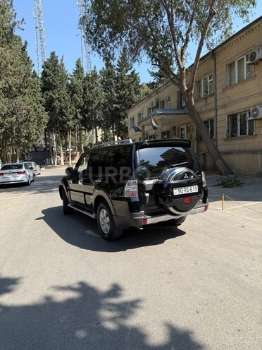Mitsubishi Pajero 2007, 130,000 km - 3.0 l - Bakı
