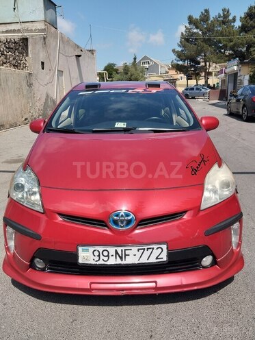 Toyota Prius-1