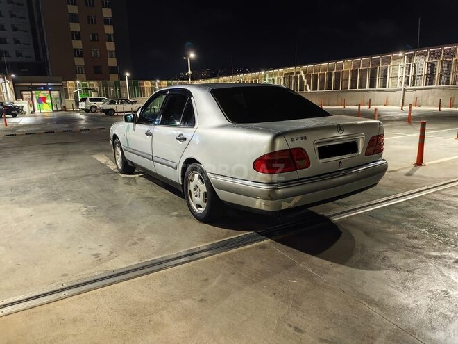 Mercedes E 230 1997, 317,128 km - 2.3 l - Bakı