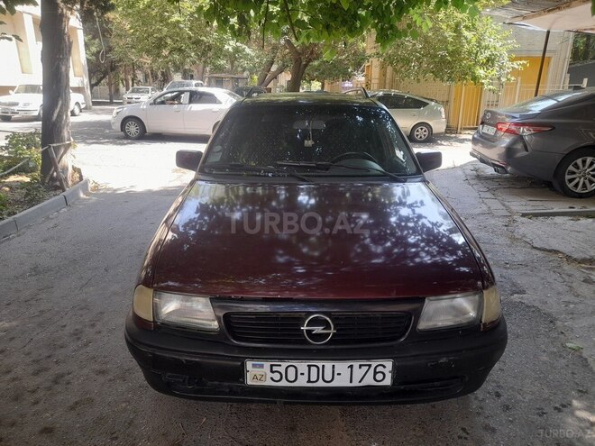 Opel Astra 1993, 617,261 km - 1.6 l - Bakı