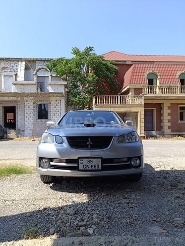 Mitsubishi Airtrek 2003, 275,000 km - 2.0 л - Bakı